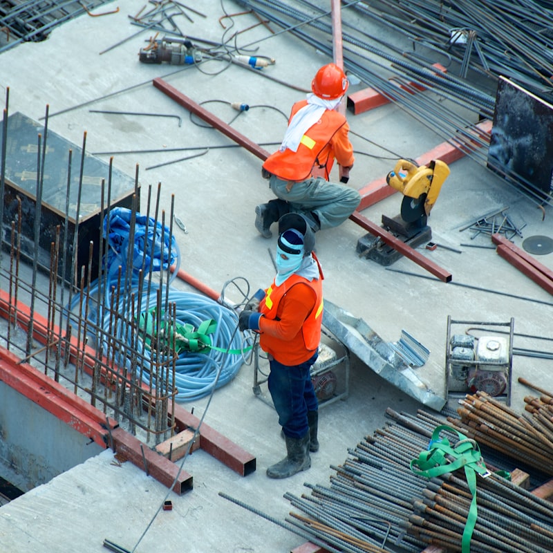 Construction worker with rugged tablet